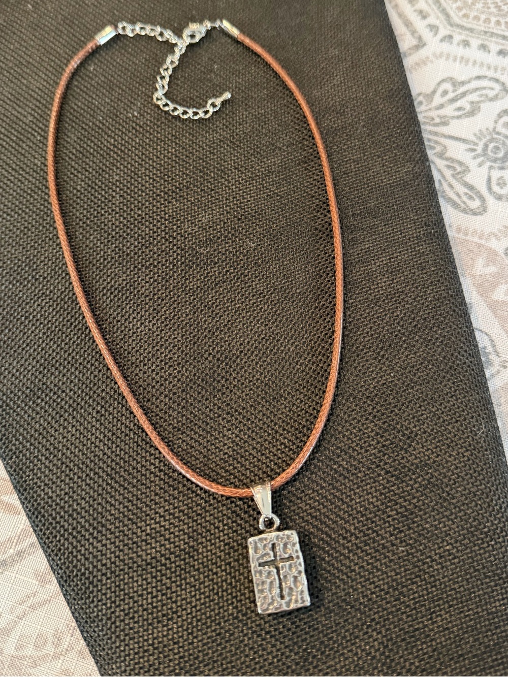 NWOT- Unisex Hammered Silver Cross Pendant Necklace on Brown Cord